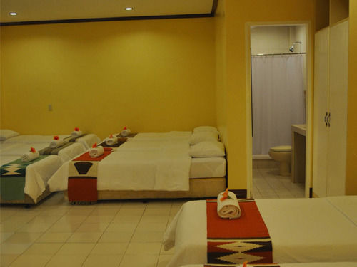 Paras Beach Resort Naasag Exterior foto